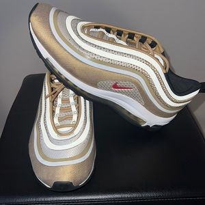 NIKE AIR MAX 97 ULTRA 17’ METALLIC GOLD 20th ANNIVERSARY •Sz. 9